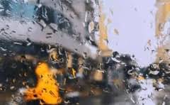 米黄的地板配什么颜色的墙?